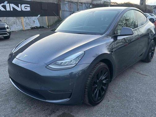 2023 Tesla Model Y Long Range Dual Motor All-Wheel Drive