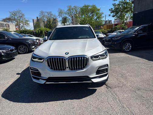 Mineral White Metallic 2020 BMW X5 xDrive40i