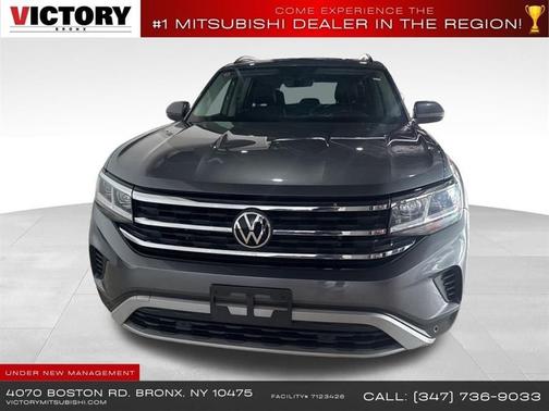 Aurora Red Metallic 2022 Volkswagen Atlas 3.6L SE w/Technology