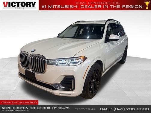Alpine White 2022 BMW X7 xDrive40i Sports Activity Vehicle