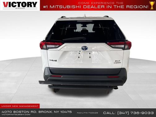 2022 Toyota RAV4 Hybrid XLE