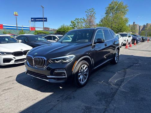 Black Sapphire Metallic 2019 BMW X5 xDrive40i