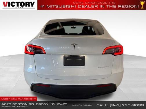 2022 Tesla Model Y Long Range Dual Motor All-Wheel Drive