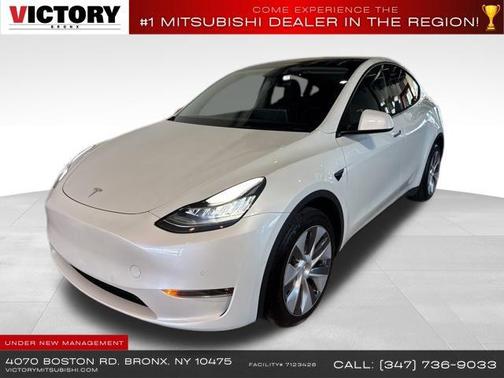 2022 Tesla Model Y Long Range Dual Motor All-Wheel Drive