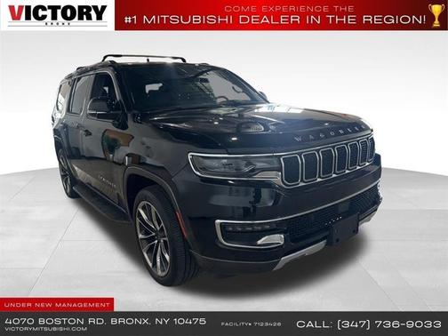 Diamond Black Crystal Pearlcoat 2022 Jeep Wagoneer Series II 4x4