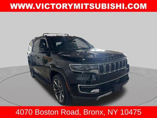 Diamond Black Crystal Pearlcoat 2022 Jeep Wagoneer Series II 4x4