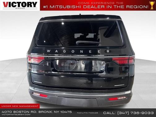 Diamond Black Crystal Pearlcoat 2022 Jeep Wagoneer Series II 4x4