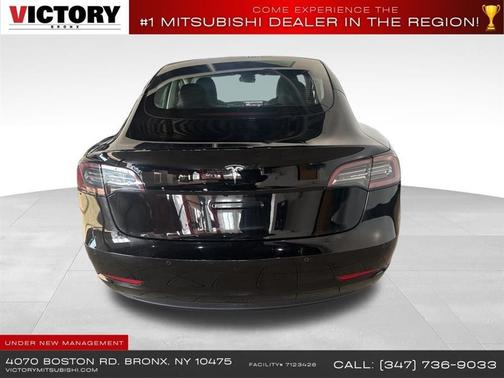 2022 Tesla Model 3 Standard Range