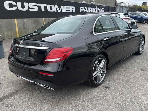 Black 2018 Mercedes-Benz E-Class E 300 4MATIC Sedan