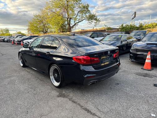 Azurite Black Metallic 2018 BMW 530 xDrive