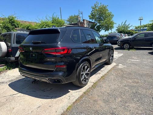 Arctic Grey Metallic 2022 BMW X5 xDrive40i