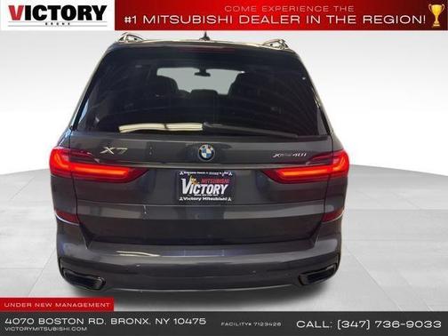 Arctic Grey Metallic 2022 BMW X7 xDrive40i