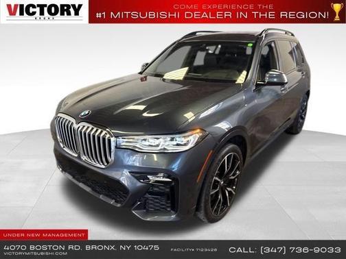 Arctic Grey Metallic 2022 BMW X7 xDrive40i
