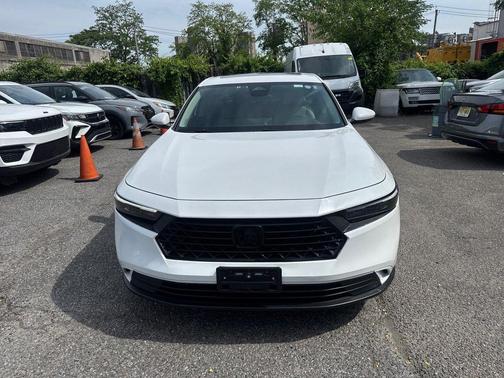 Platinum White Pearl 2024 Honda Accord EX