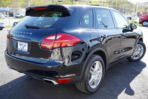 2012 Porsche Cayenne S