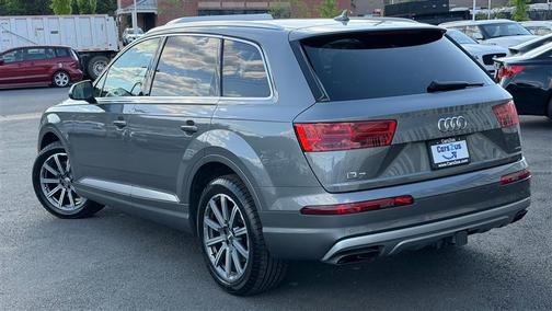 Graphite Gray Metallic 2018 Audi Q7 2.0T Premium Plus