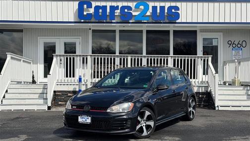 2015 Volkswagen Golf GTI 2.0T SE 4-Door