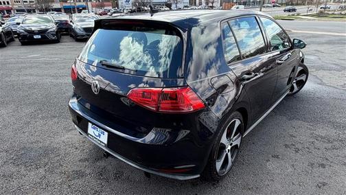 2015 Volkswagen Golf GTI 2.0T SE 4-Door