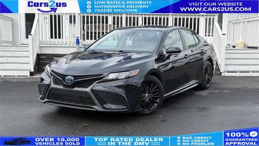 Midnight Black Metallic 2022 Toyota Camry Nightshade Edition Hybrid