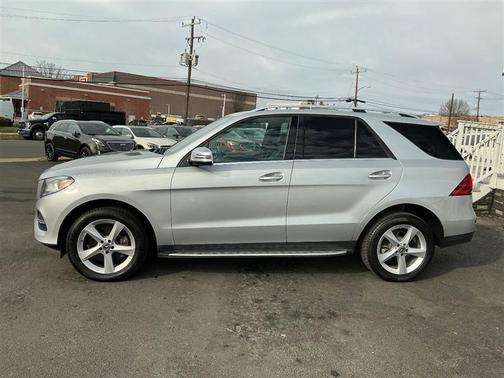 2019 Mercedes-Benz GLE 400 Base 4MATIC