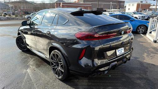 2022 BMW X6 M 