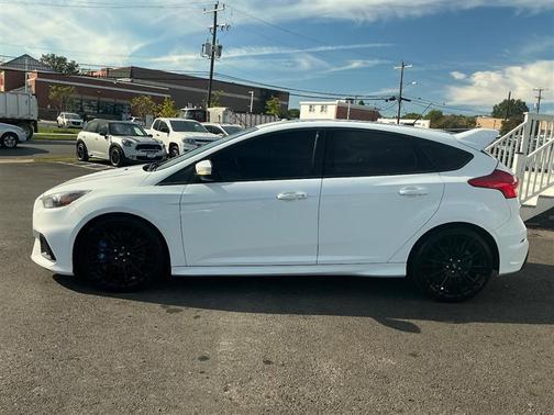 2017 Ford Focus RS Base