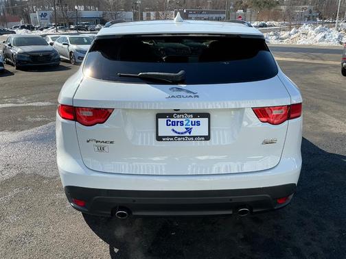 2018 Jaguar F-PACE 25t R-Sport