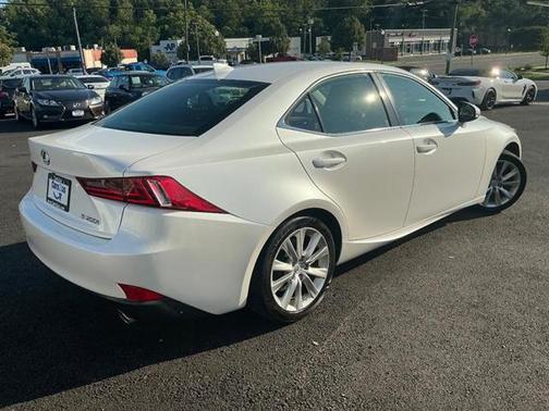 2016 Lexus IS 200t Base