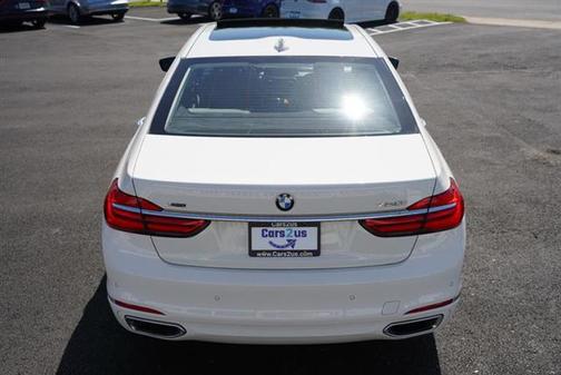 2016 BMW 750 i xDrive