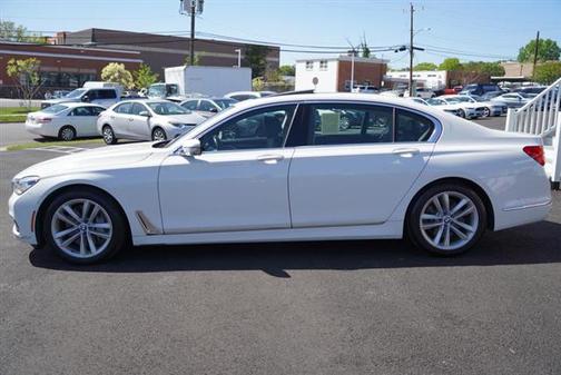 2016 BMW 750 i xDrive