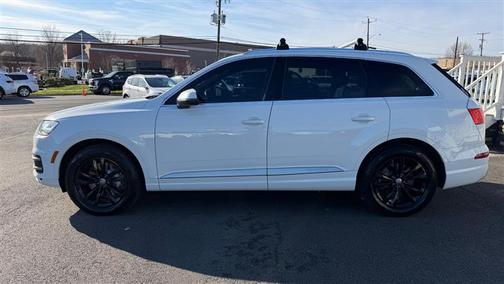 White 2018 Audi Q7 3.0T Premium Plus