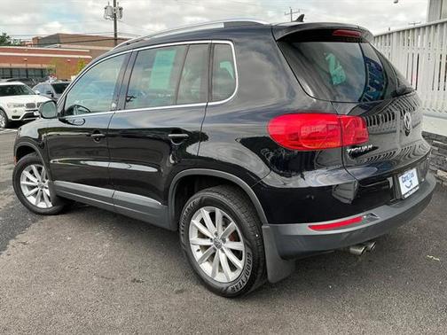 2017 Volkswagen Tiguan 2.0T Wolfsburg Edition