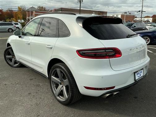 2018 Porsche Macan S