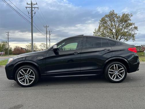 2017 BMW X4 M40i