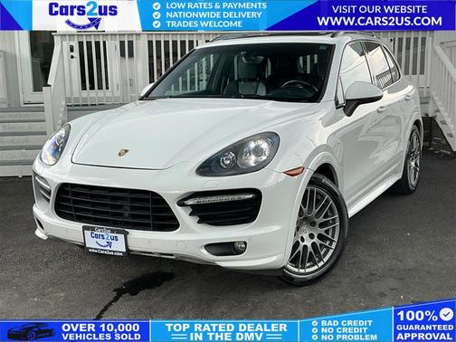 2013 Porsche Cayenne GTS