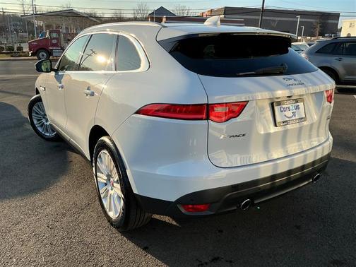 2018 Jaguar F-PACE 35t Portfolio