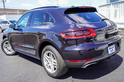 2017 Porsche Macan Base