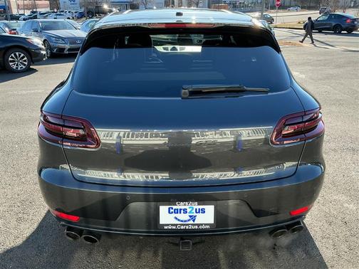 2017 Porsche Macan GTS