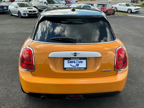 2015 MINI Hardtop Cooper