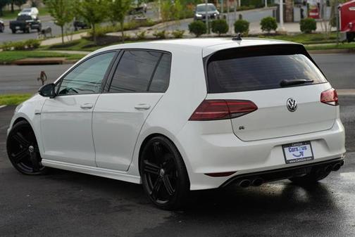 2016 Volkswagen Golf R 2.0T DSG