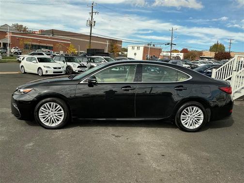 2017 Lexus ES 350 Base