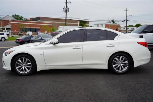 2017 INFINITI Q50 2.0T Premium