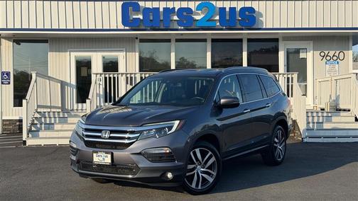 Modern Steel Metallic 2017 Honda Pilot Touring