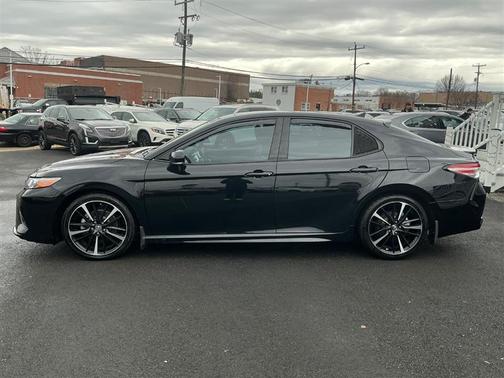 2018 Toyota Camry XSE