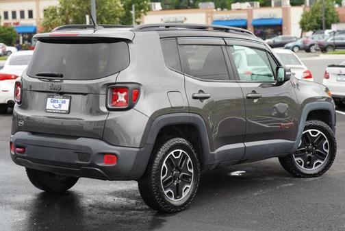 2017 Jeep Renegade Trailhawk