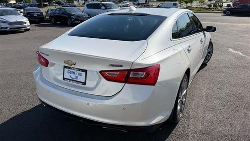 White 2016 Chevrolet Malibu Premier