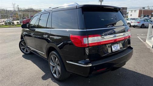 Infinite Black Metallic 2019 Lincoln Navigator Reserve