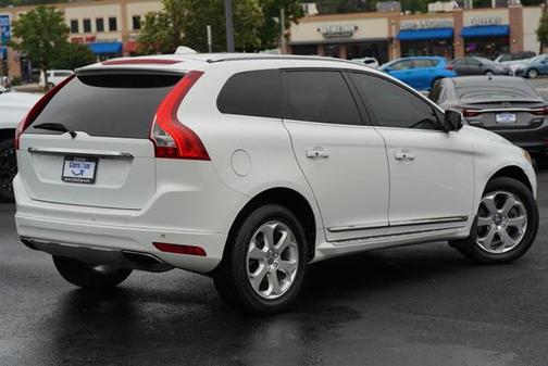 2016 Volvo XC60 T5 Premier