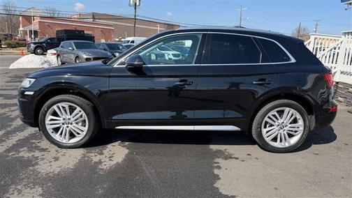 2018 Audi Q5 PREMIUM PLUS/TECH PREMIUM PLUS