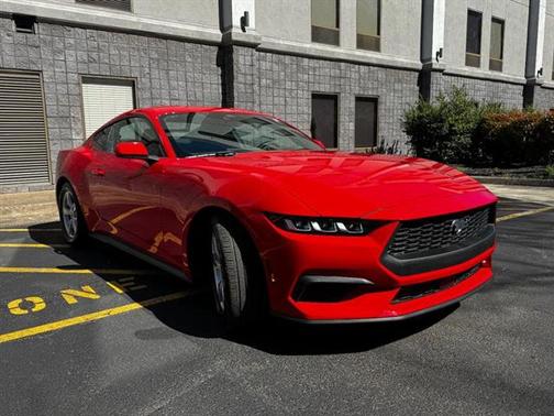 2024 Ford Mustang EcoBoost